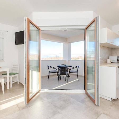 Apartments Brig Perfect Countryside Holiday! Krk Town Esterno foto