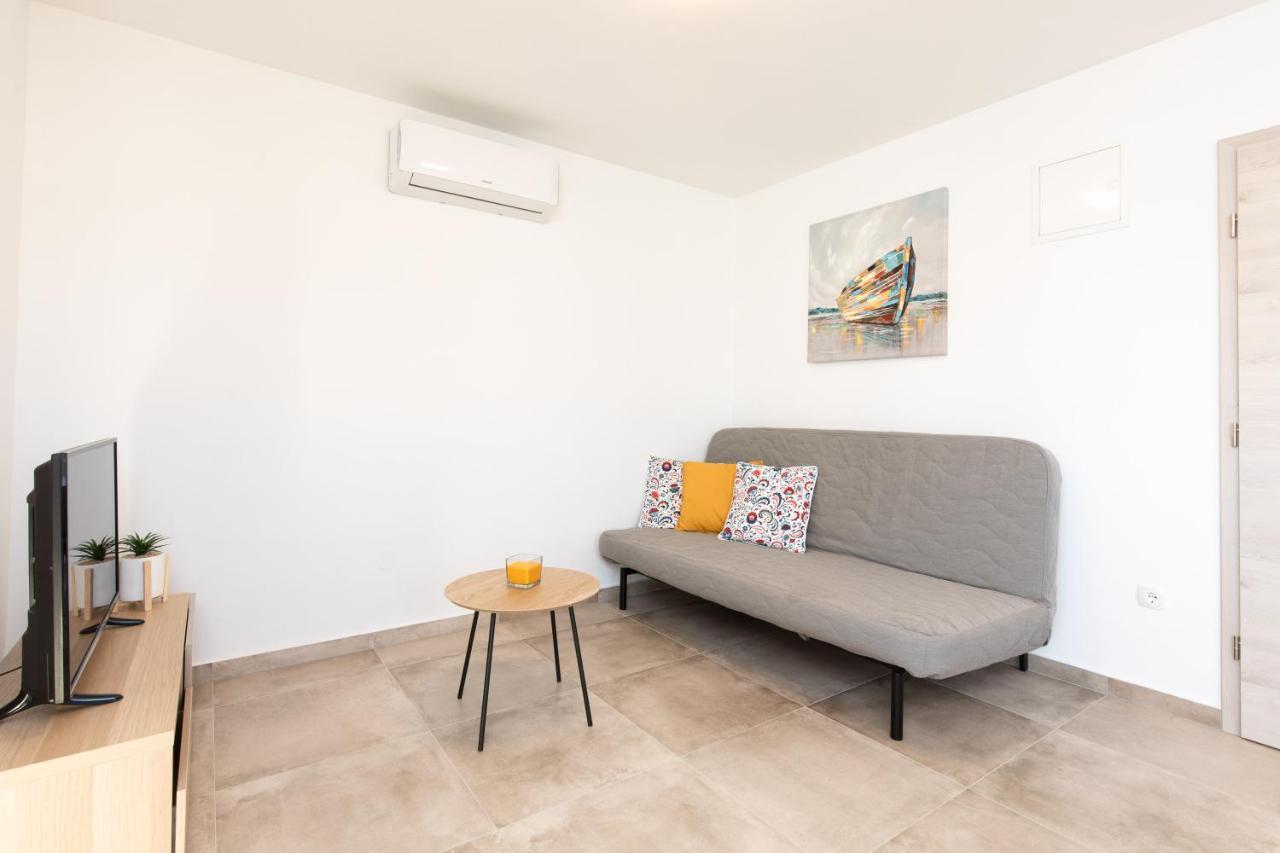 Apartments Brig Perfect Countryside Holiday! Krk Town Esterno foto